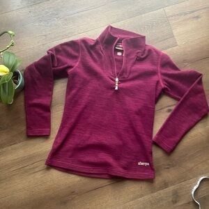 Sherpa Adventure Gear performance sweater ! Small